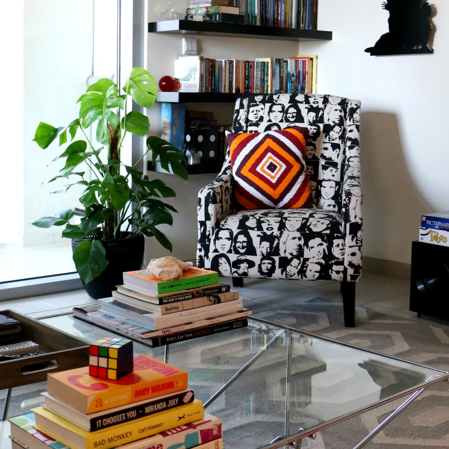 Zainab And Farhan S Colorful Contemporary Dubai Apartment