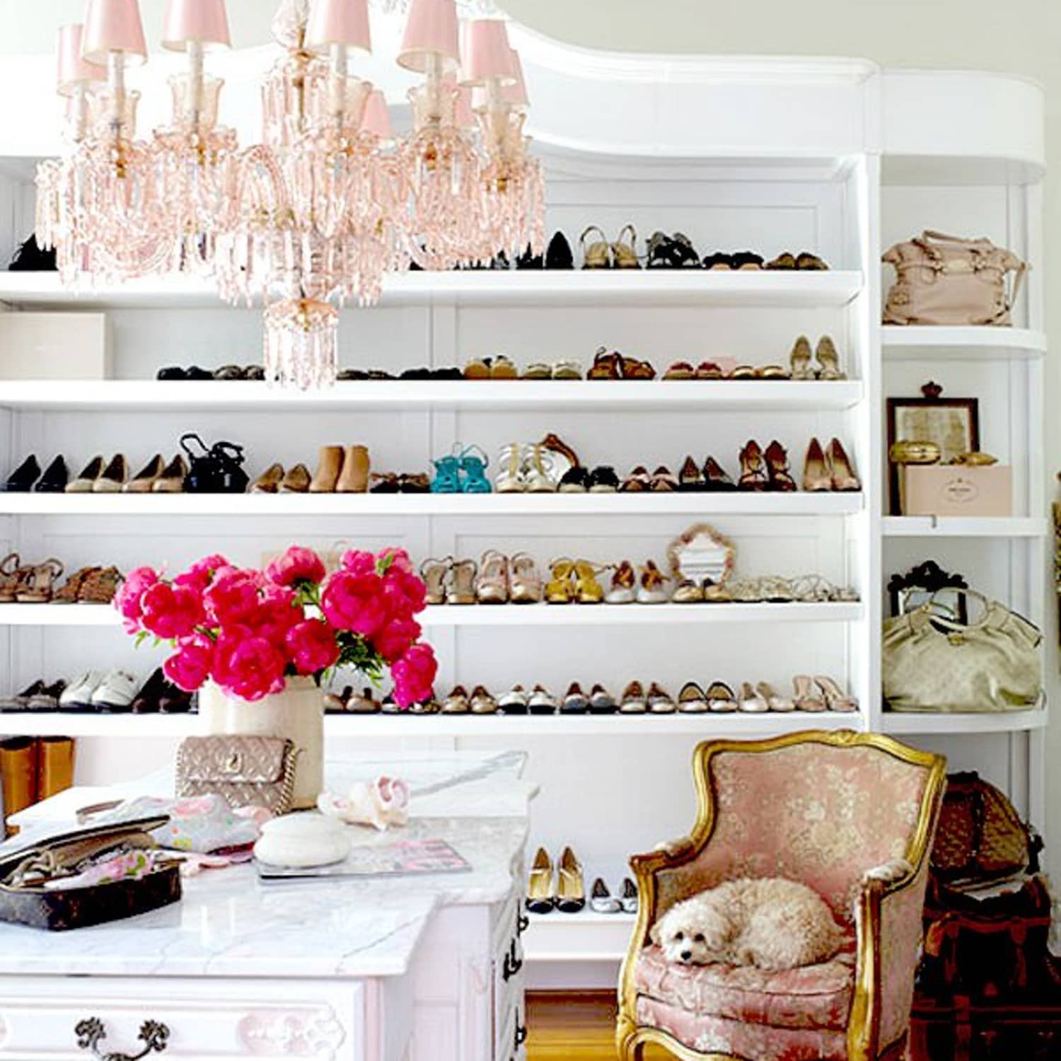 13 Bedrooms Turned Into The Dreamiest Of Dream Closets