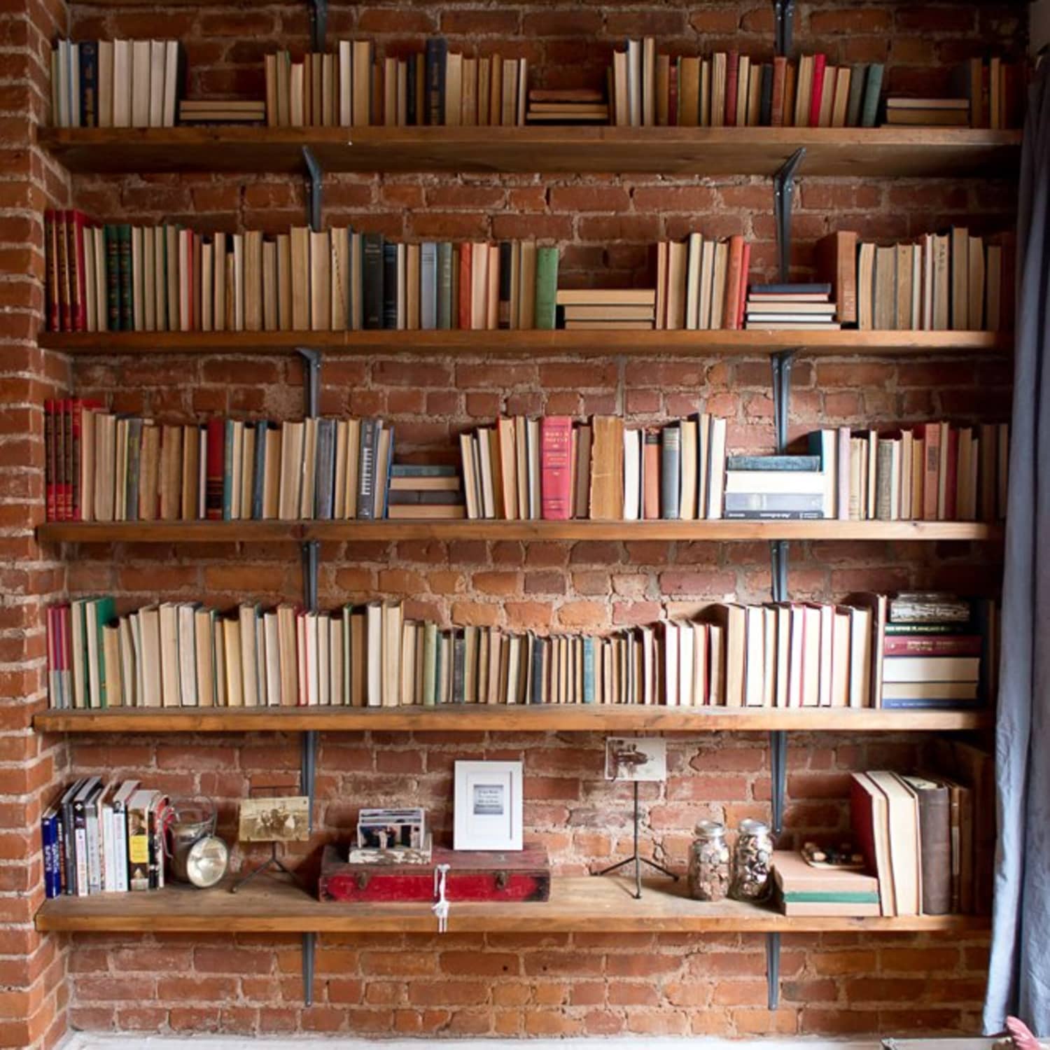 Book Storage Ideas For The Bedroom Apartment Therapy