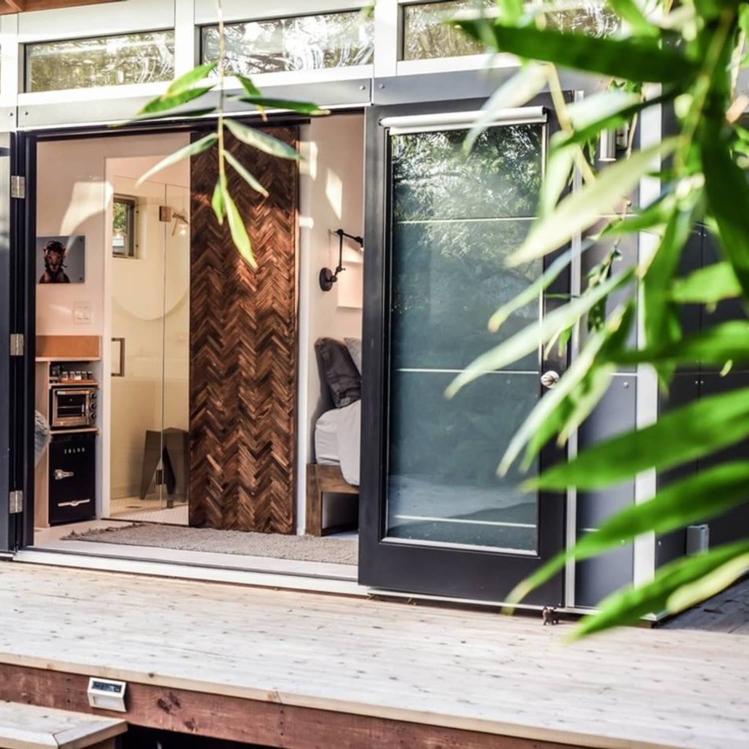 Tiny Houses On The Beach To Rent Under 100 Night Apartment Therapy
