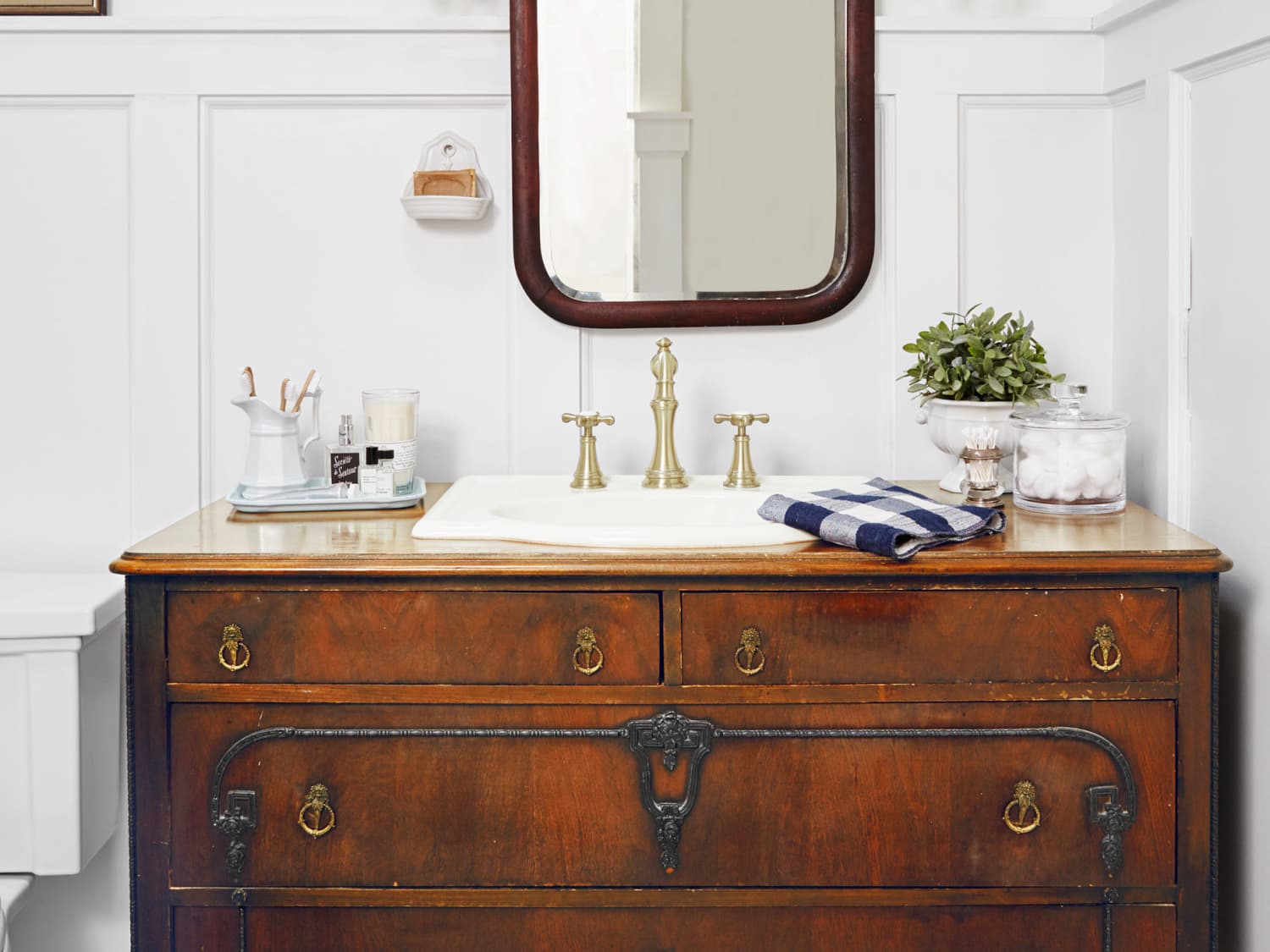 7 Ways To Repurpose A Vintage Dresser And Gain More Storage In