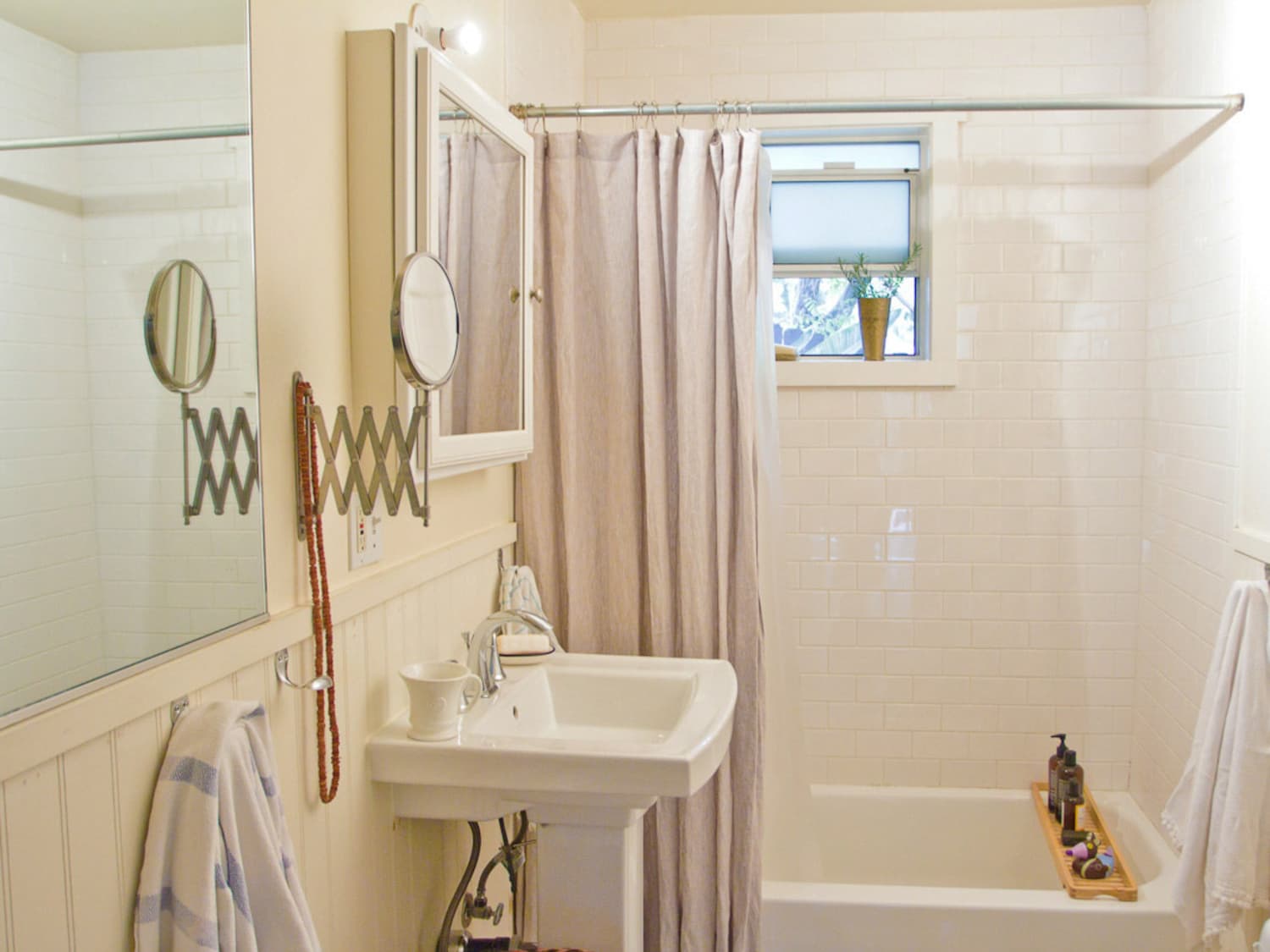 How To Clean Your Old Bathtub So It Looks New Apartment