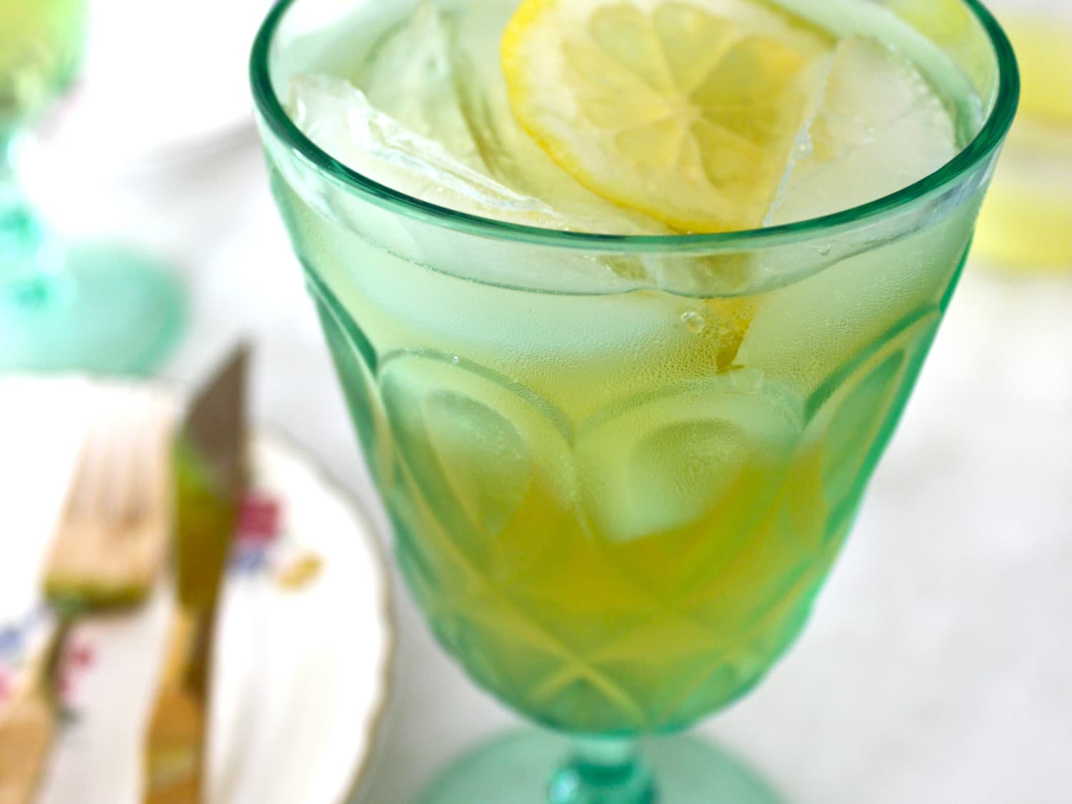 Perfect Summer Cocktail Recipe Honey Bourbon Lemonade Kitchn