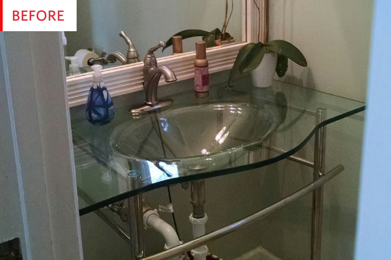 Before and After: This Bath Has a Smart Alternative to Expensive Marble Tile