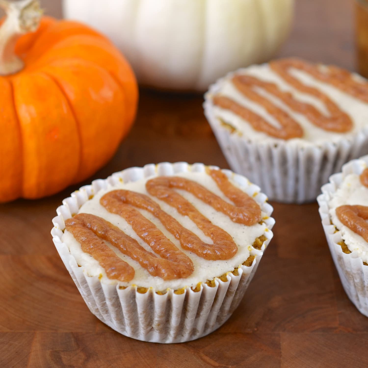 Raw Recipe: Spiced Pumpkin Cupcakes with Vanilla Icing & Ginger Caramel