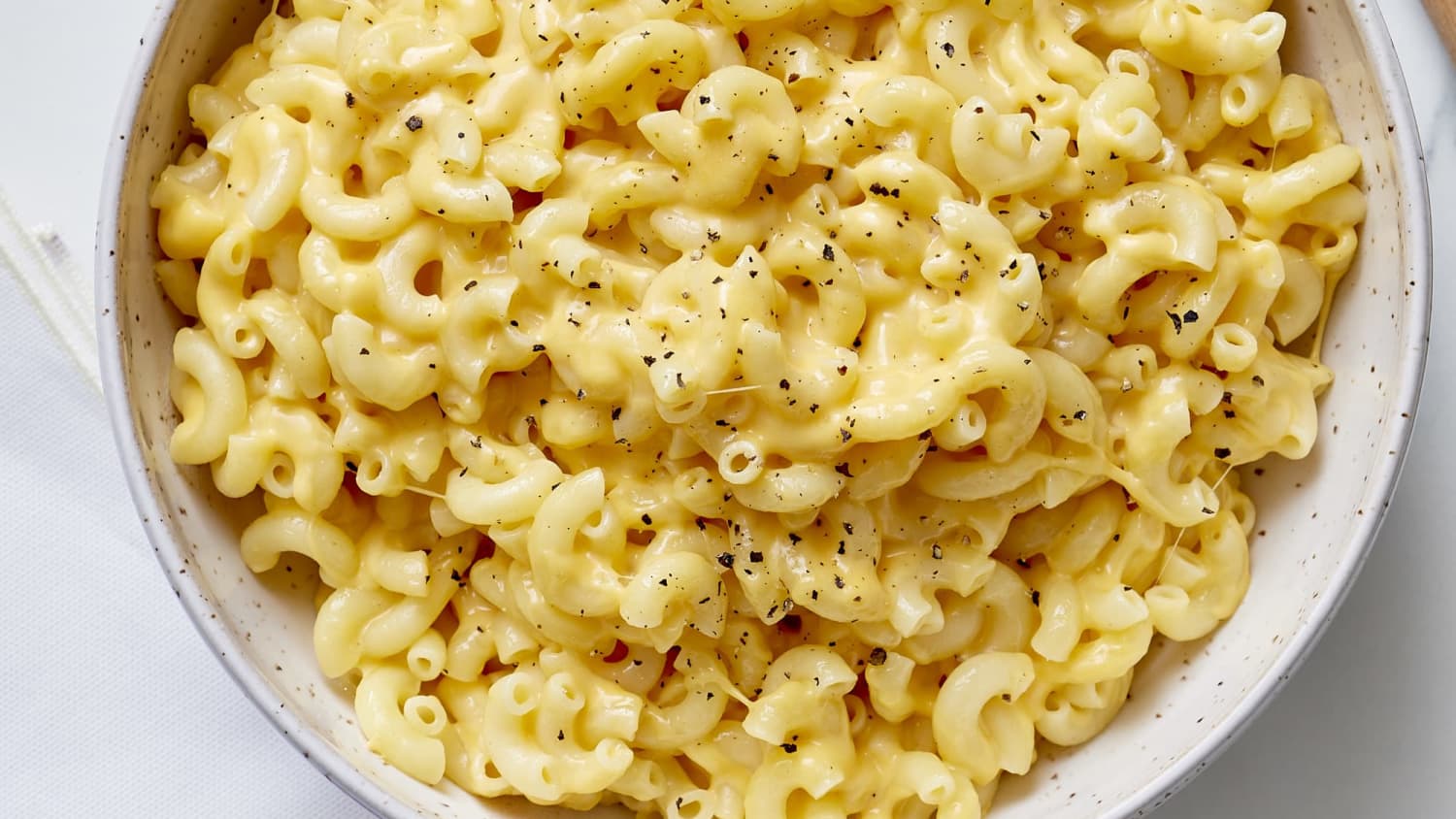 How To Make Creamy Macaroni and Cheese on the Stove-image