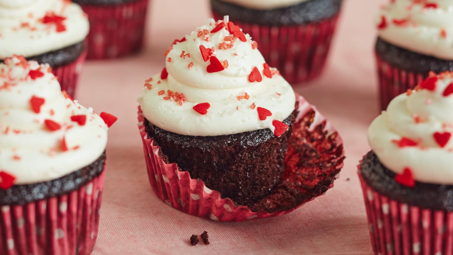 Chocolate Cupcakes with Marshmallow Cream-image
