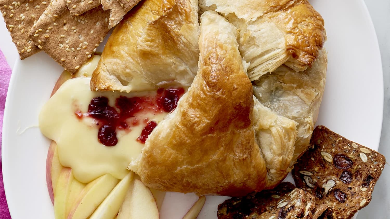 How To Make Baked Brie in Puff Pastry-image