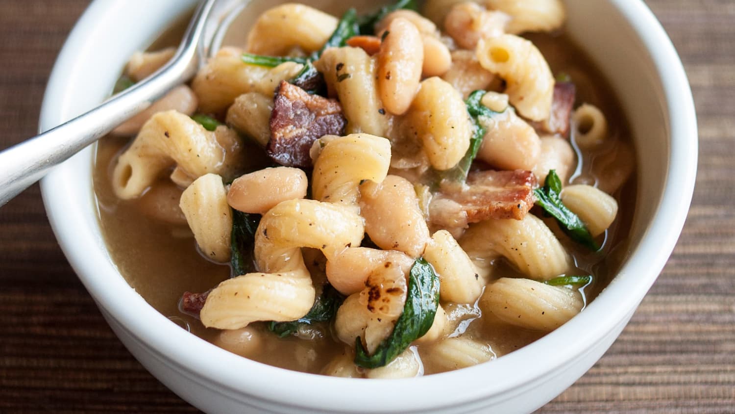One-Pot Pasta e Fagioli (Italian Pasta and Bean Stew)-image