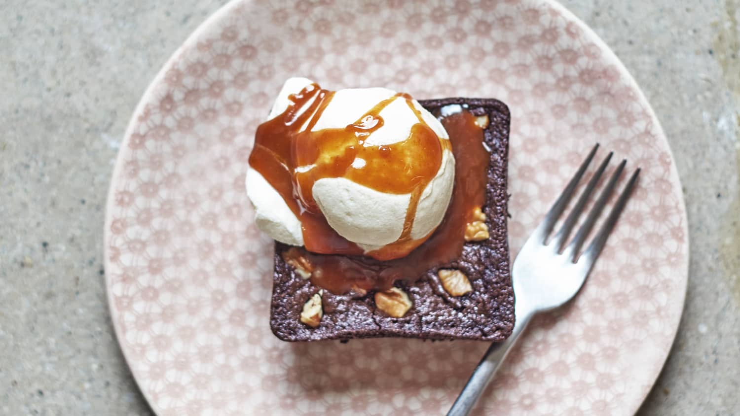 How To Bake a Brownie for One -image
