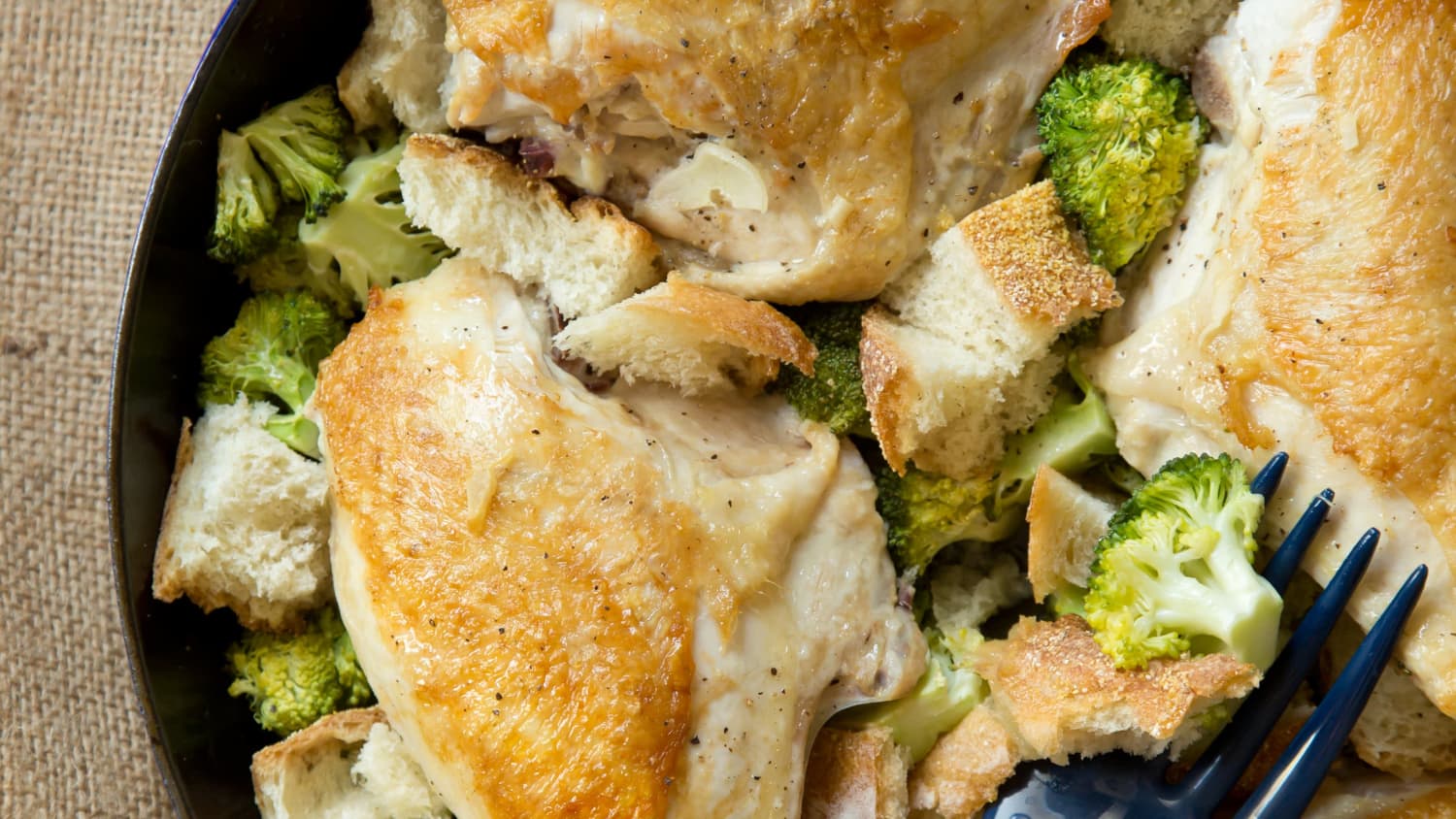 One-Skillet Chicken with Garlicky Broccoli and Croutons-image