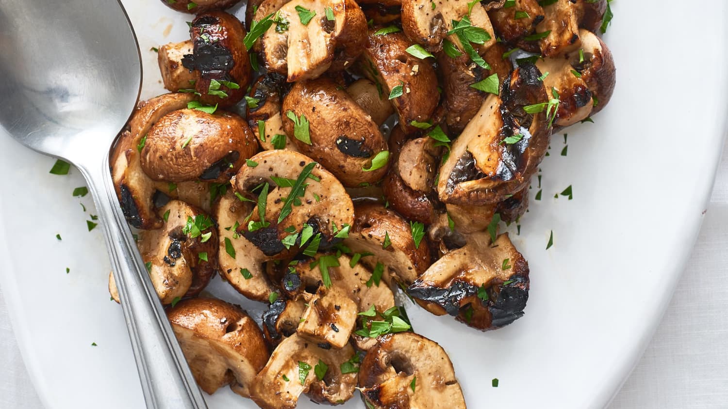 Garlicky Marinated Grilled Mushrooms-image