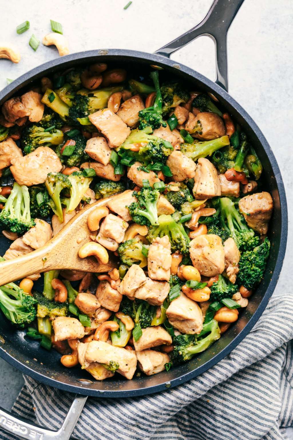 This Cashew Chicken And Broccoli Is Better Than Takeout -8616