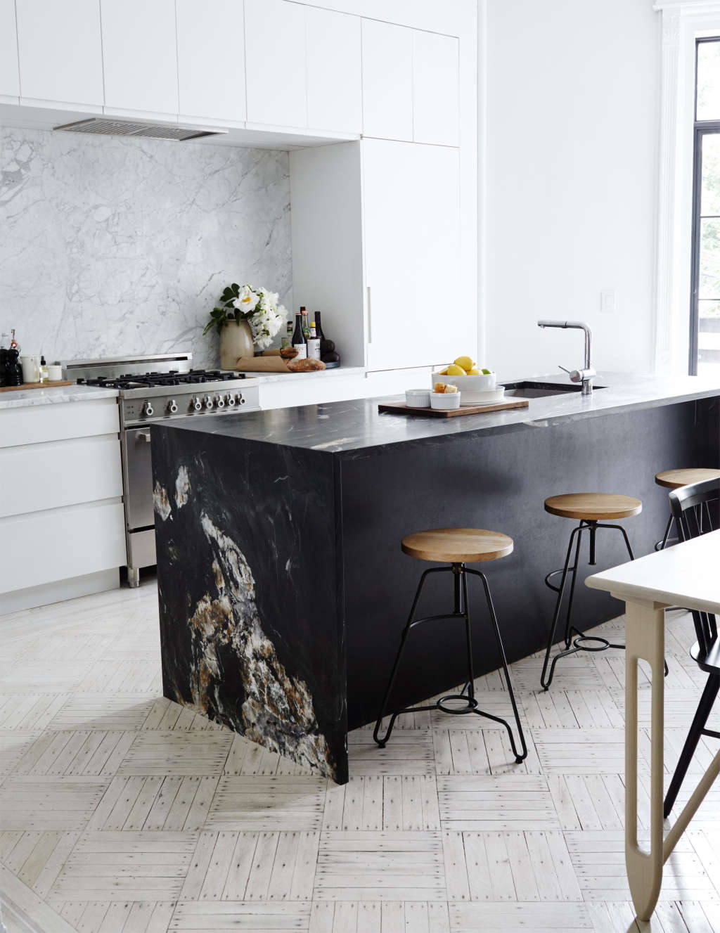 Kitchen Design: Black Marble is the New White Marble | Apartment Therapy