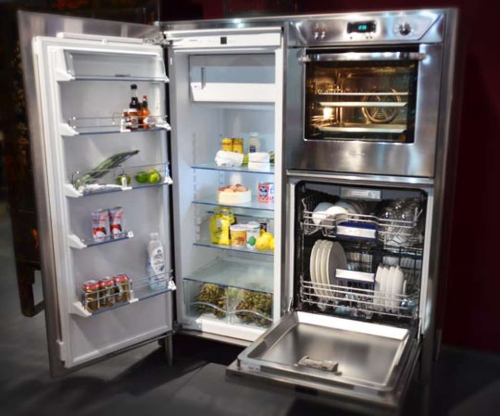 fridge and oven set