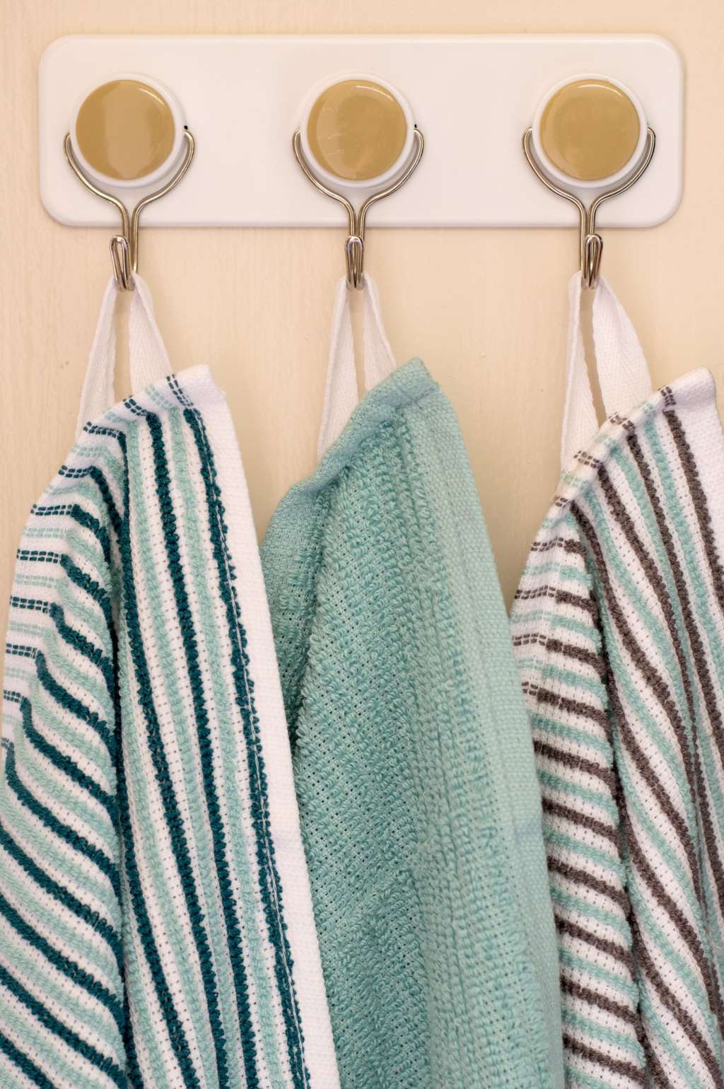 How To Add Loops to Dishtowels for Hanging Kitchn