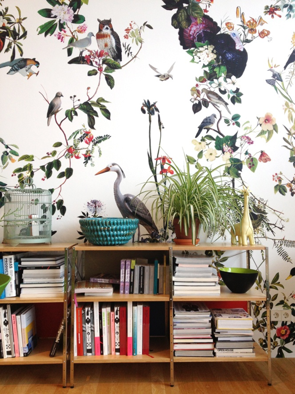 Design File: Big, Beautiful Bold Wallpaper Patterns that will Totally