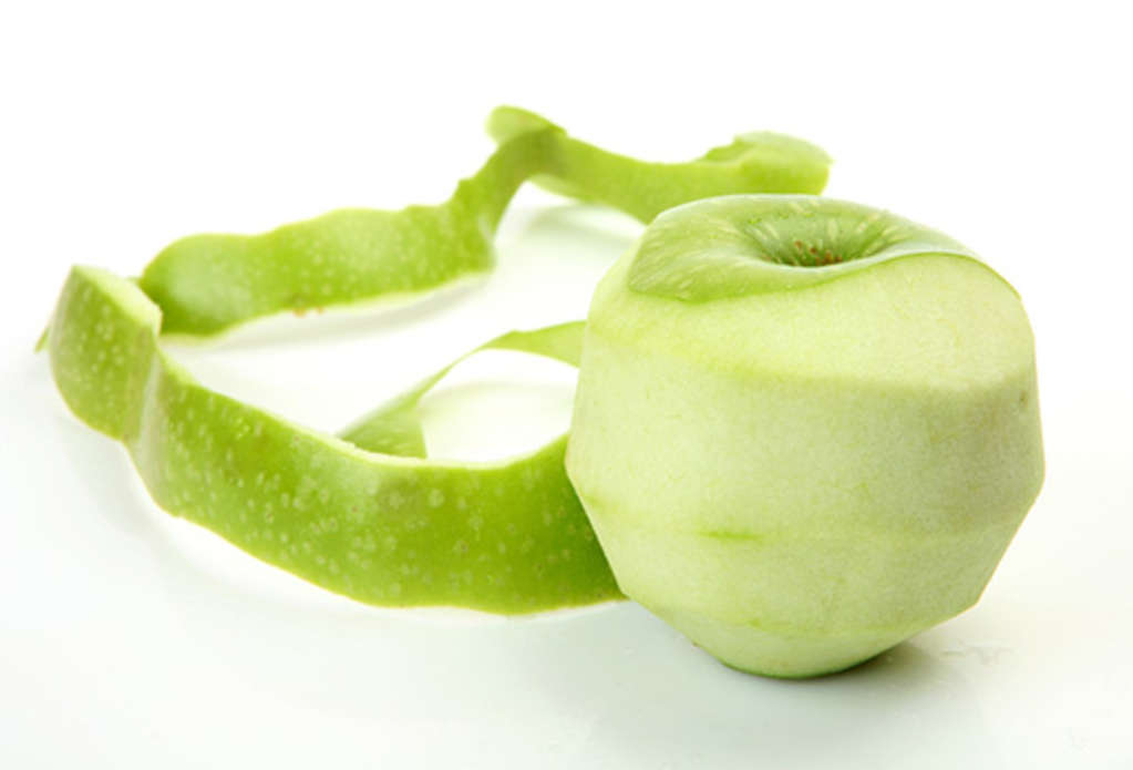 Most Nutrients in Fruits & Vegetables Are Found in the Skin Fact or