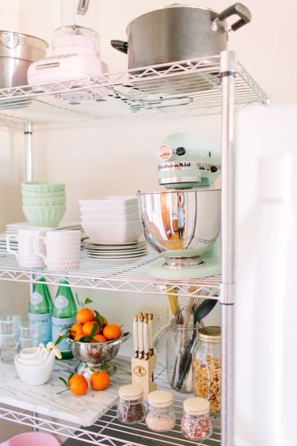 Wire Shelving Units in the Kitchen: Simple, Cheap, and ...