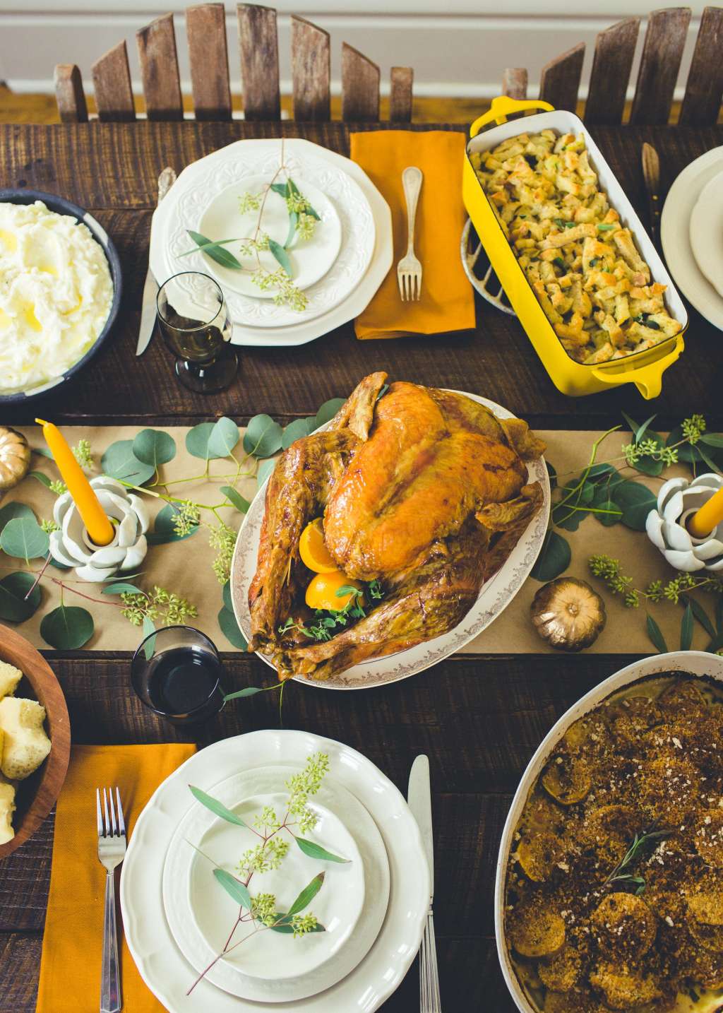 How to Host Thanksgiving for 10 on a $100 Budget | Kitchn