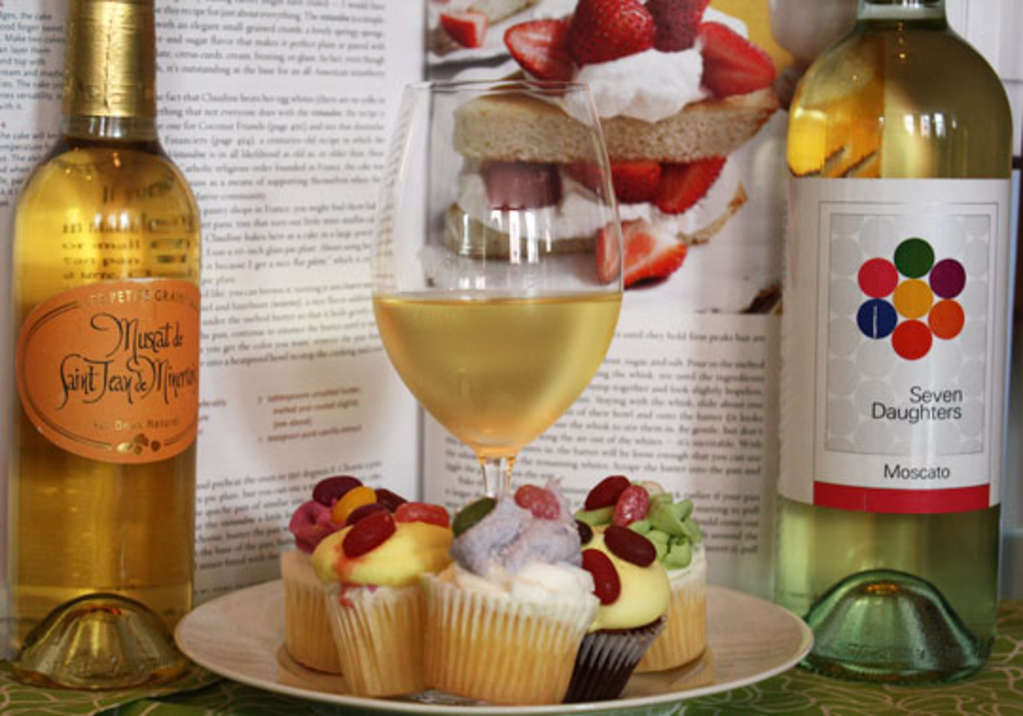 Yes, You Can Drink Wine With Birthday Cake. Here�s How