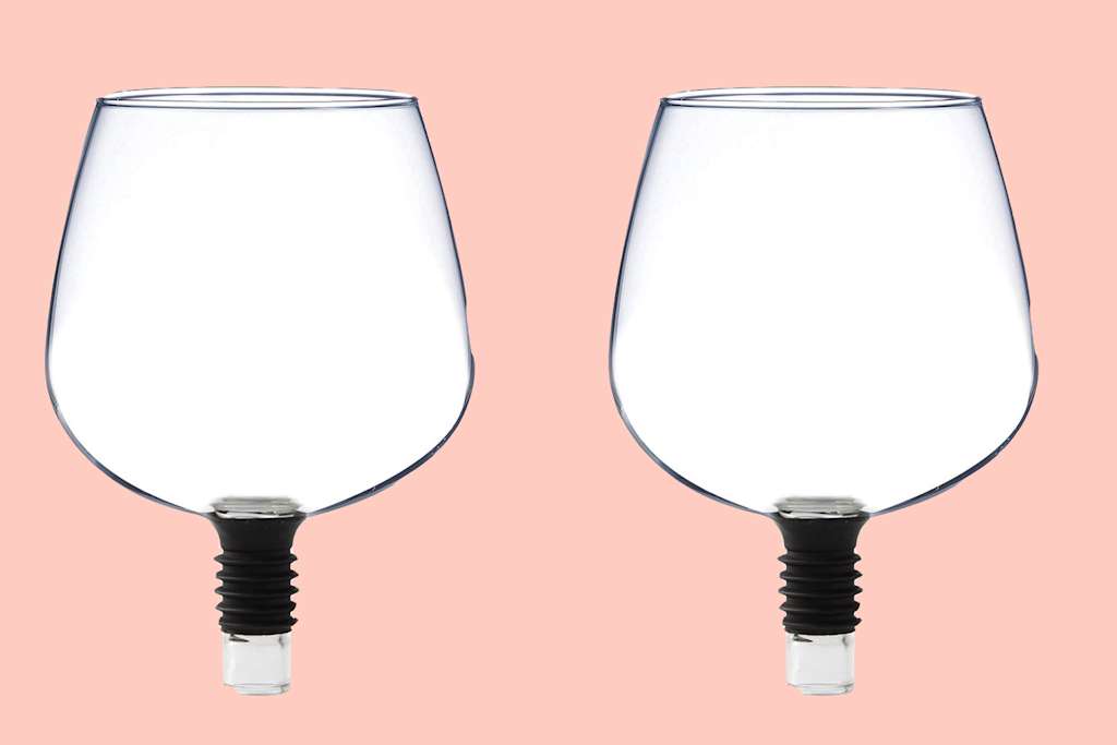 wine bottle that turns into a glass