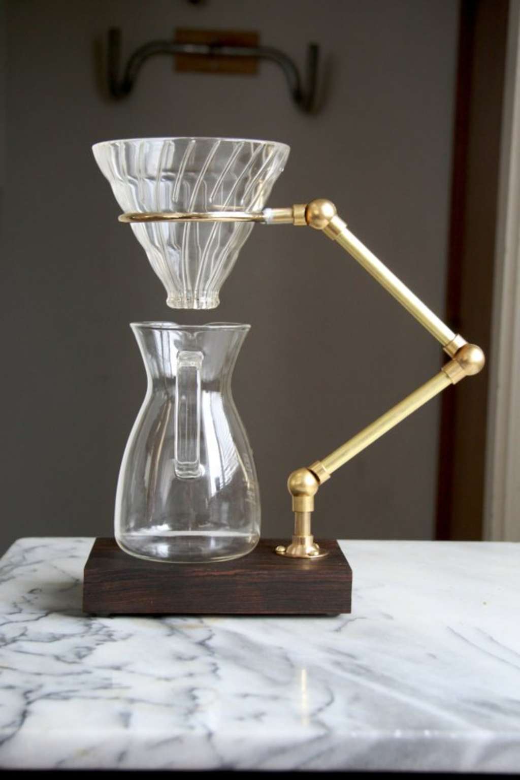5 Luxurious Stands for Pour Over Coffee (Plus Some Pour ...