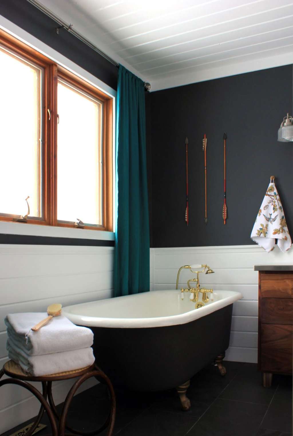 Best Paint Colors for Small Bathrooms | Apartment Therapy