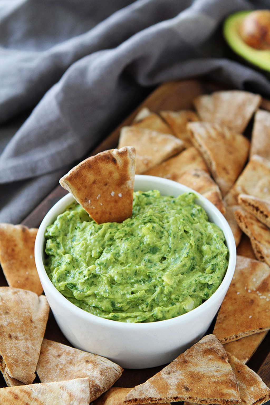 This Avocado Spinach-Artichoke Dip Is a Guaranteed Win ...