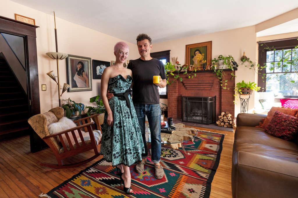 Vintage Loving First-Time House Owners Create a Cozy Home