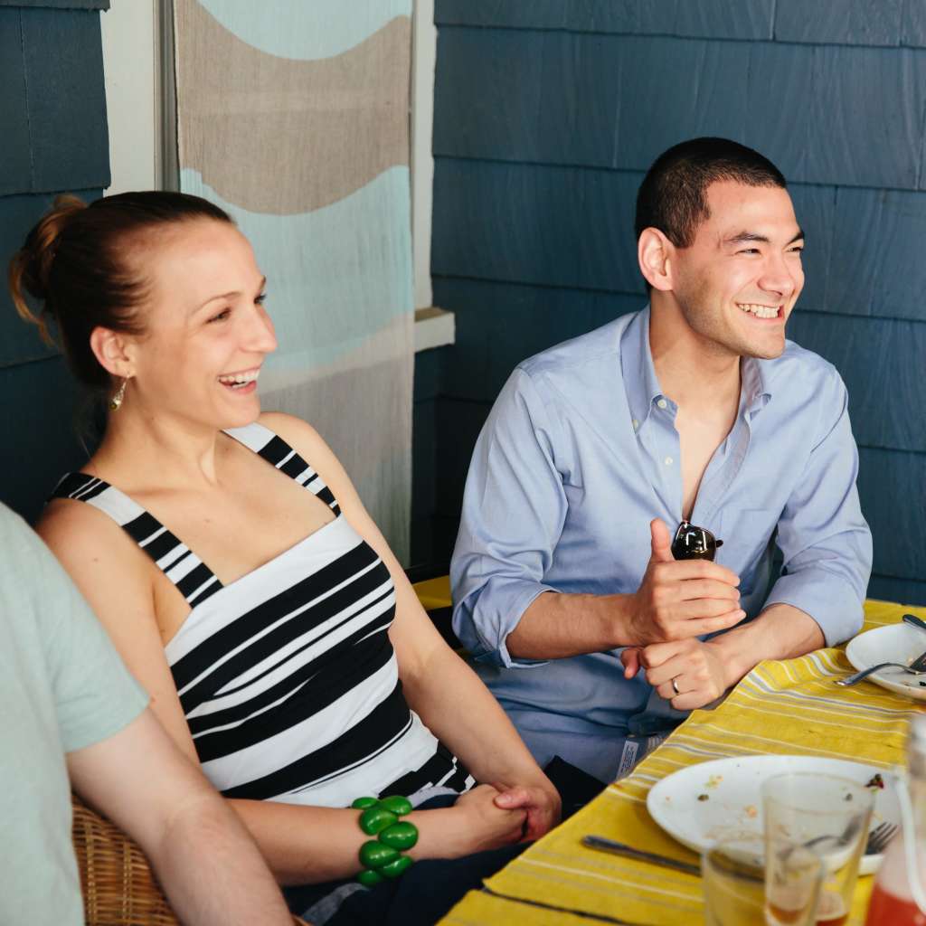 5 Ways to Be the Best Dinner Guest Ever | Kitchn