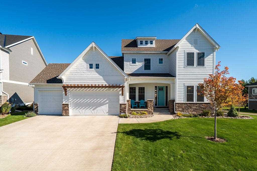 3060 Wild Flower Trail Medina Minnesota 55340 Apartment Therapy