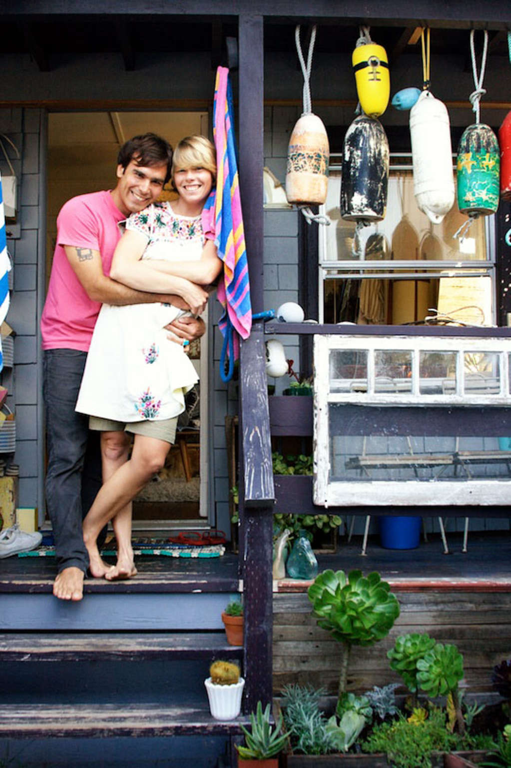 House Tour Mason And Serena S Sunset Beach Bungalow