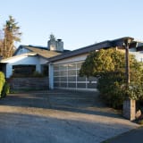House Tour A Sunlit 50s Inspired Seattle Home