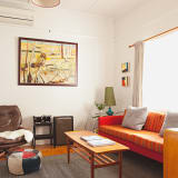 House Tour: A Creative Retro-Style House in Australia | Apartment Therapy