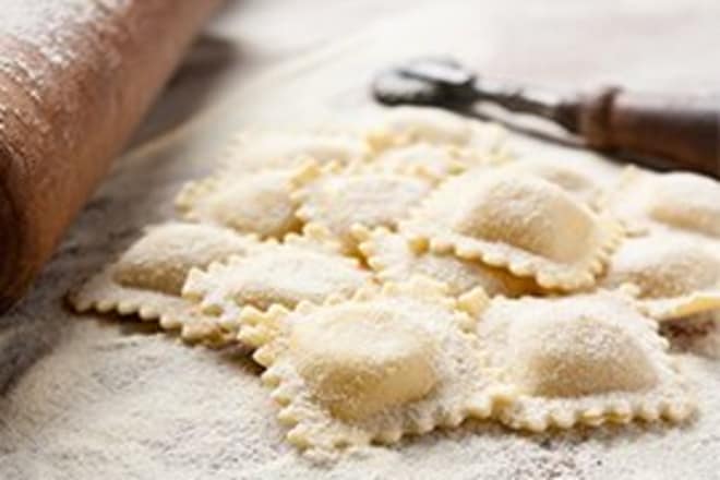 Dinner Party Questions / TABLE Topics: CARD Game -Not Your Mom Dinner Party ... : Basic version i finally arrived at the dinner party.