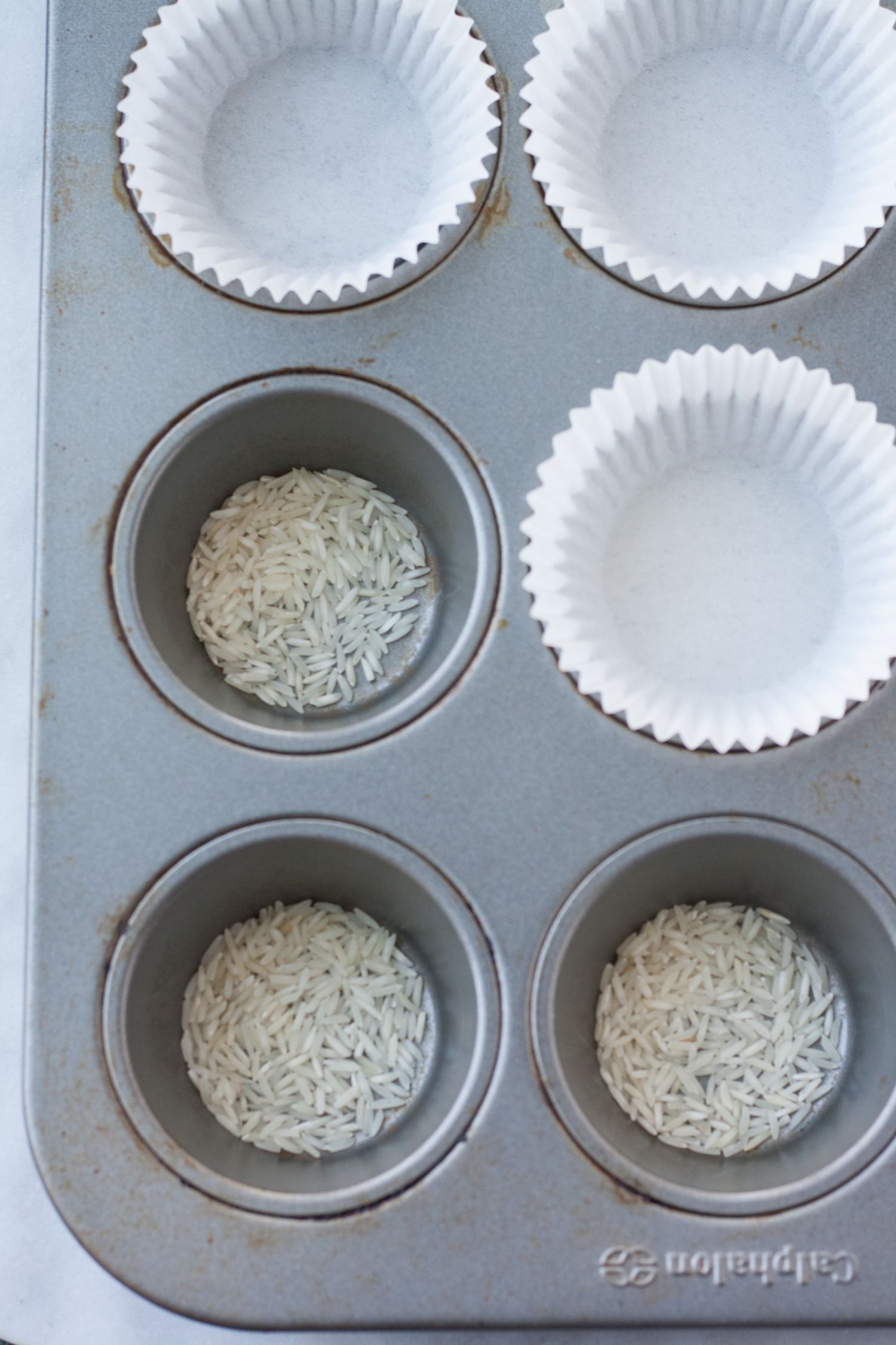 Can Rice Keep Muffin and Cupcake Liners from Getting Greasy? Kitchn