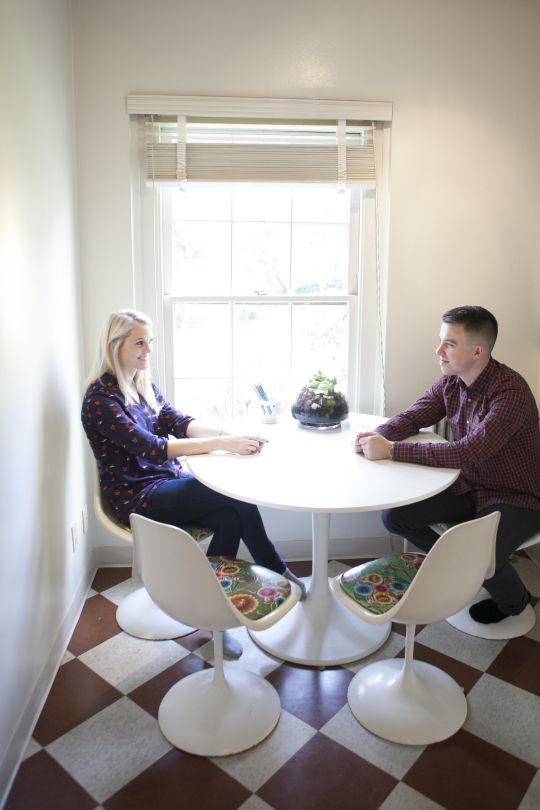 House Tour A Cozy And Charming Portland Apartment