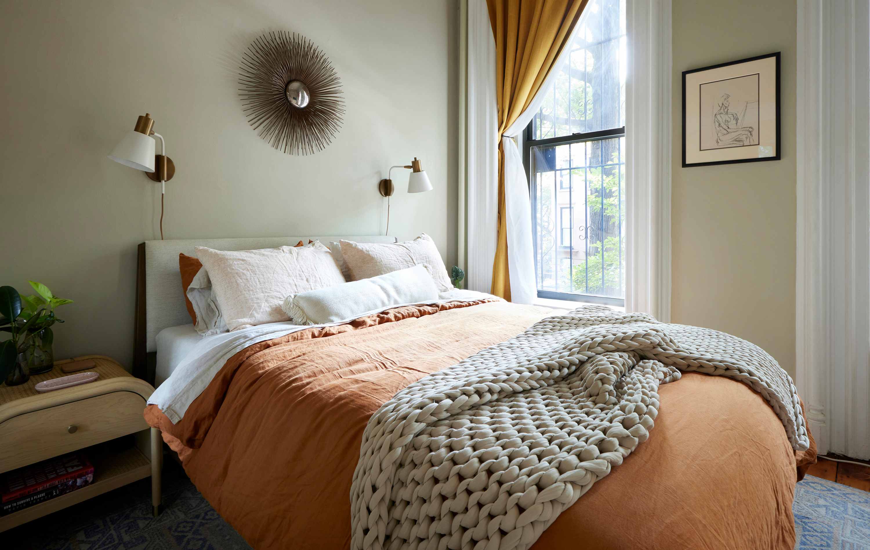 This "Tiny but Mighty" Fan Helps Me Sleep Soundly Through the Night