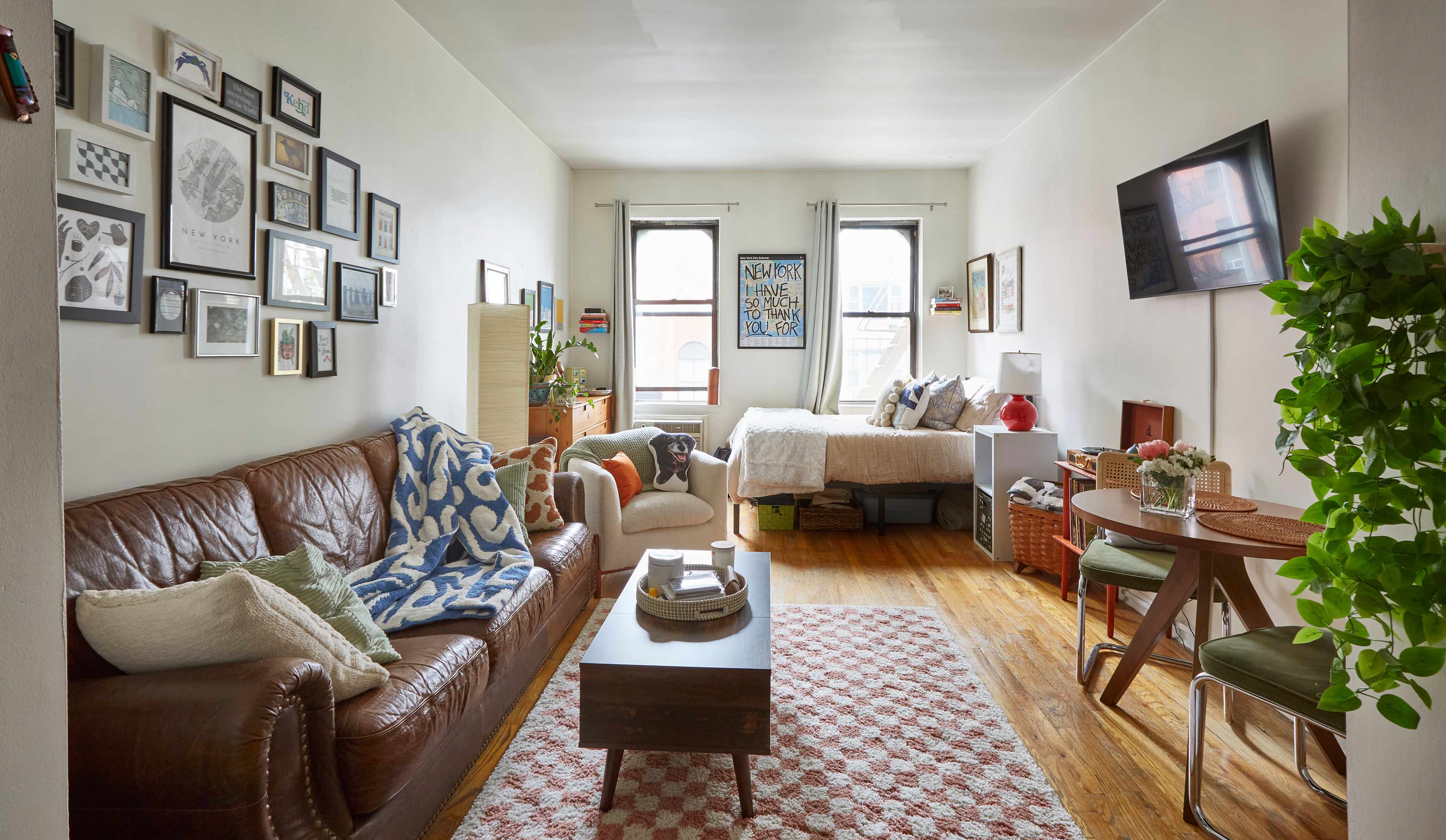 These Velvet Chairs Are a Statement — but Are Also Small-Spa