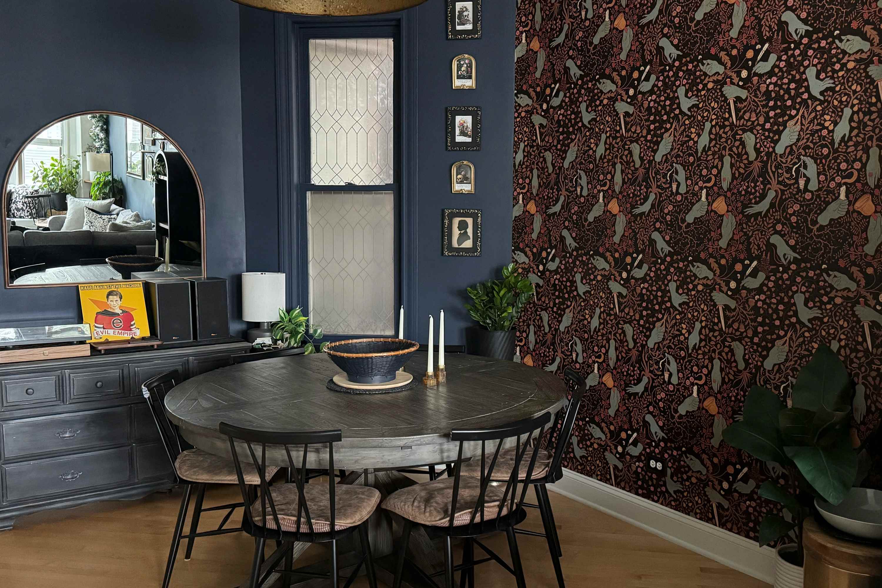This Moody 100-Year-Old Chicago Home Has Practical Magic Vibes