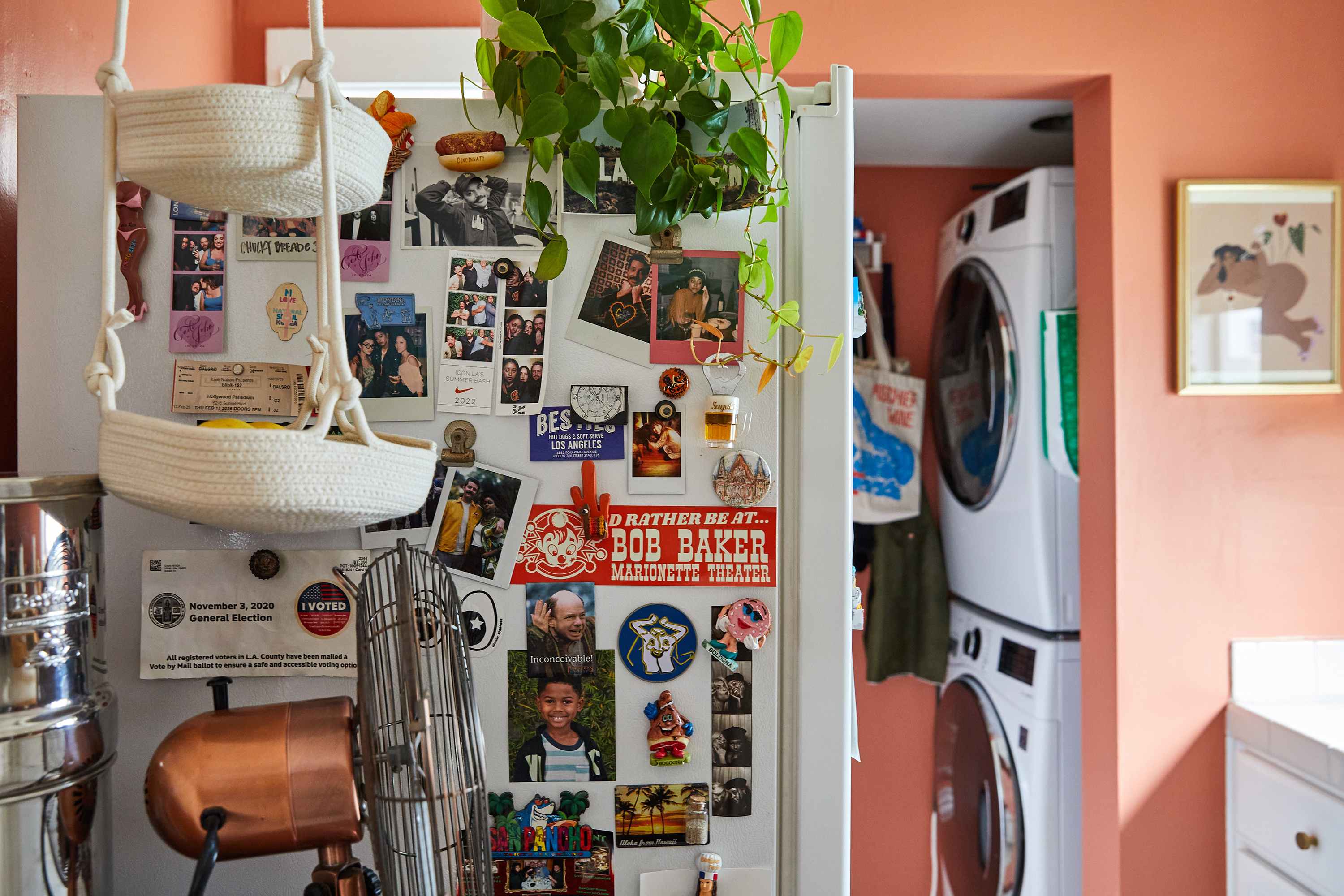 9 Magnetic Shelves That Turn the Outside of Your Fridge into Unexpected Storage