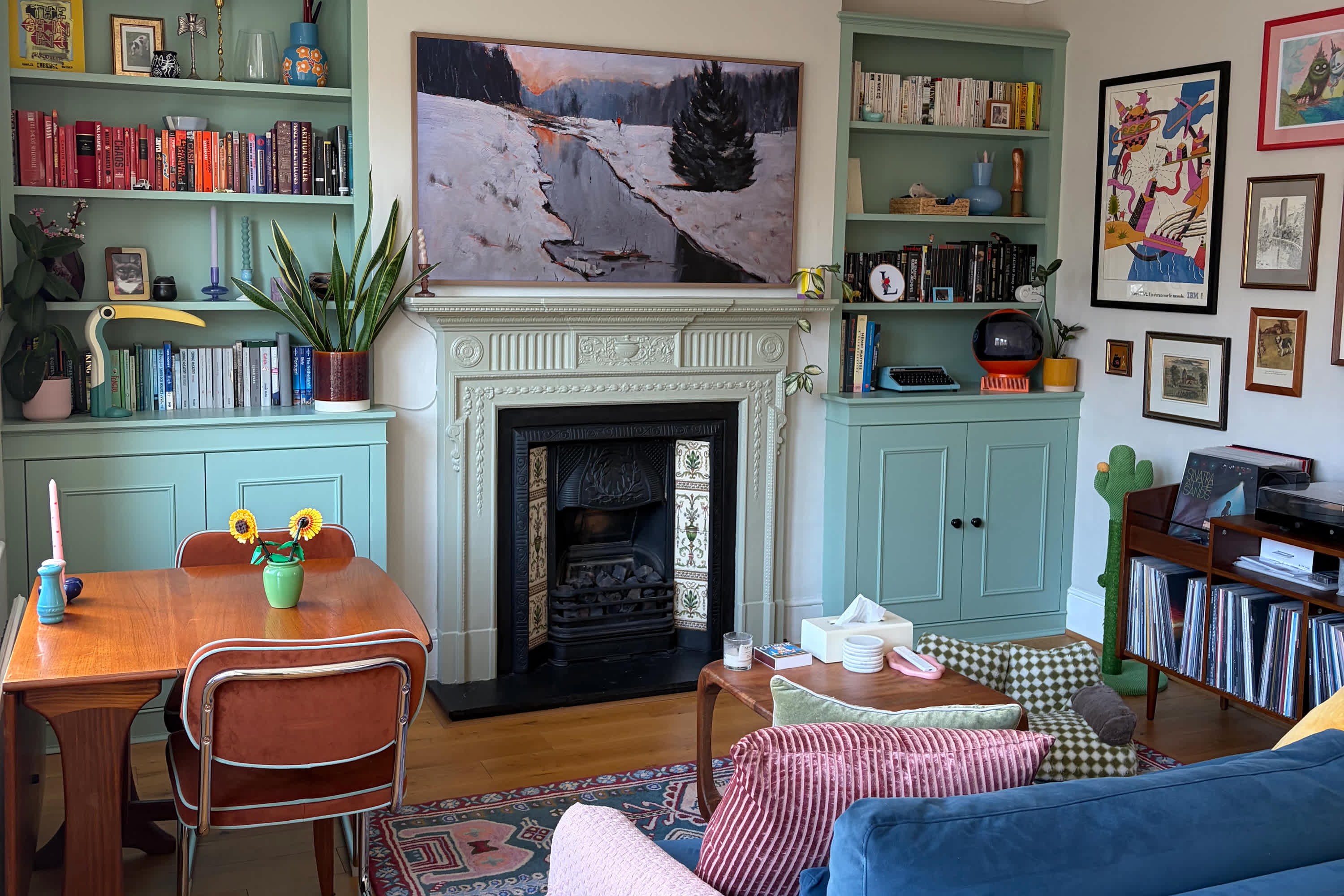 This 500-Square-Foot London Flat Completely Undoes a Gray Investor Special