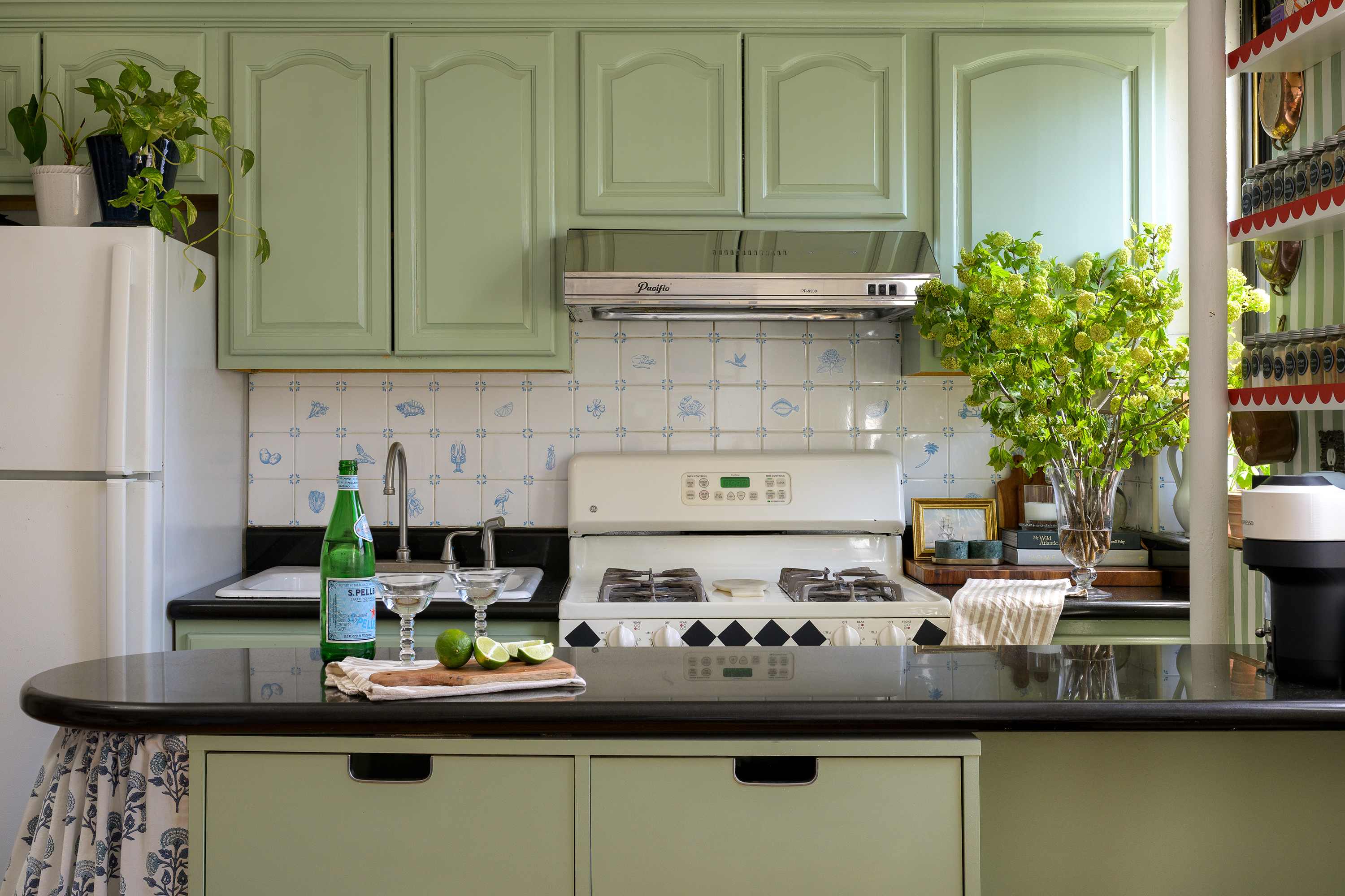 An Interior Decorator Transformed Her Re