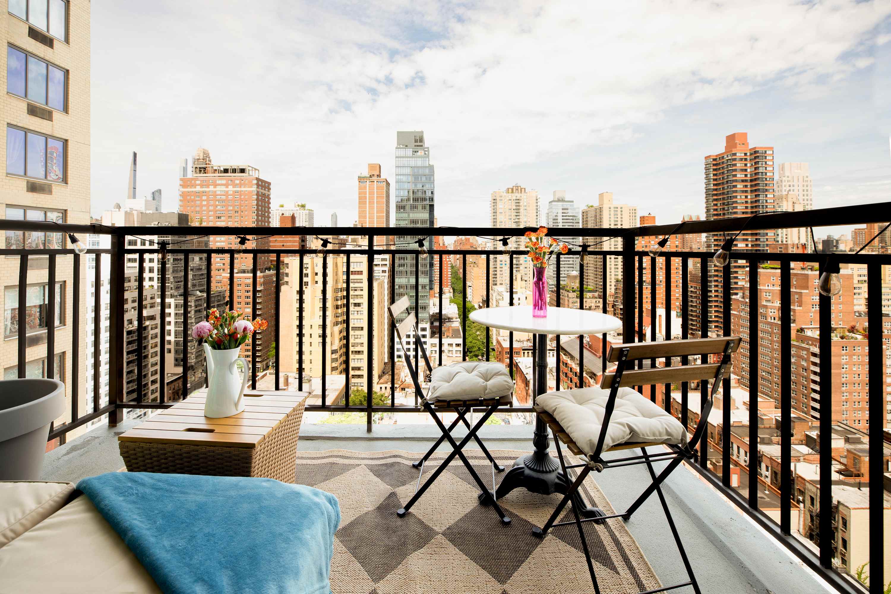 Summer’s Not Over: Home Depot Has 9 Small-Space Patio Sets on Sale Right Now