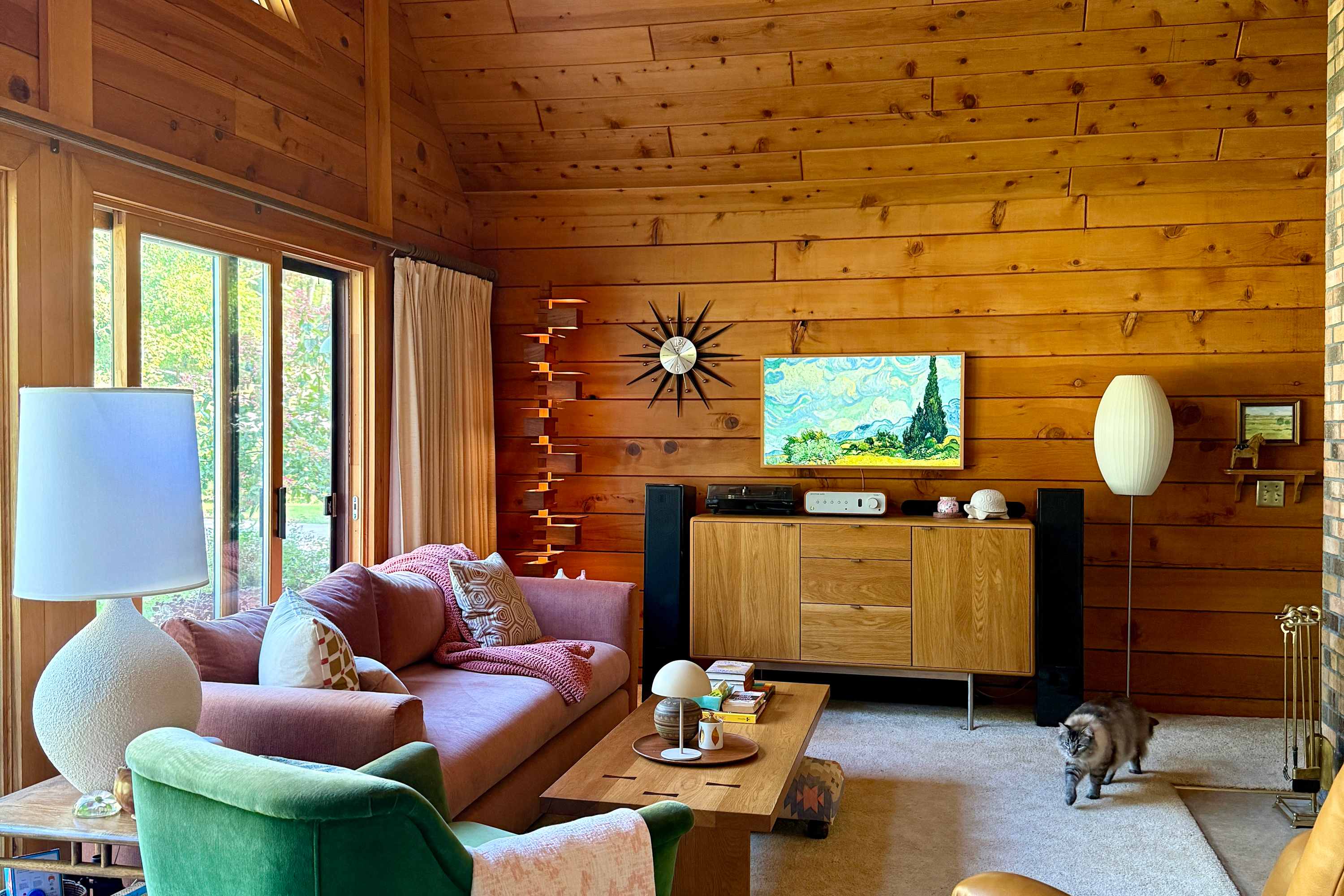A Minnesota Homeowner Refused to Paint the Wood in Her 1989 Log Home