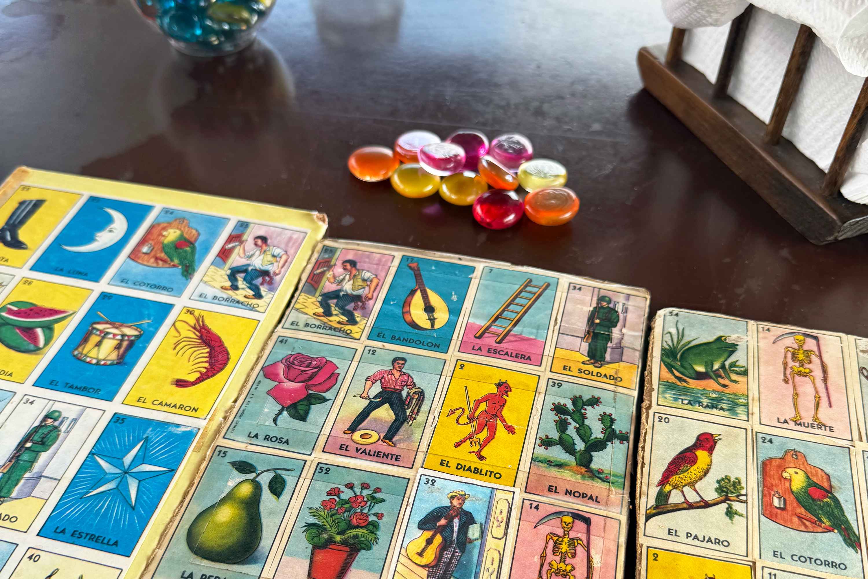 My Mexican Family Taught Me About Sobremesa, and It Changed My Life