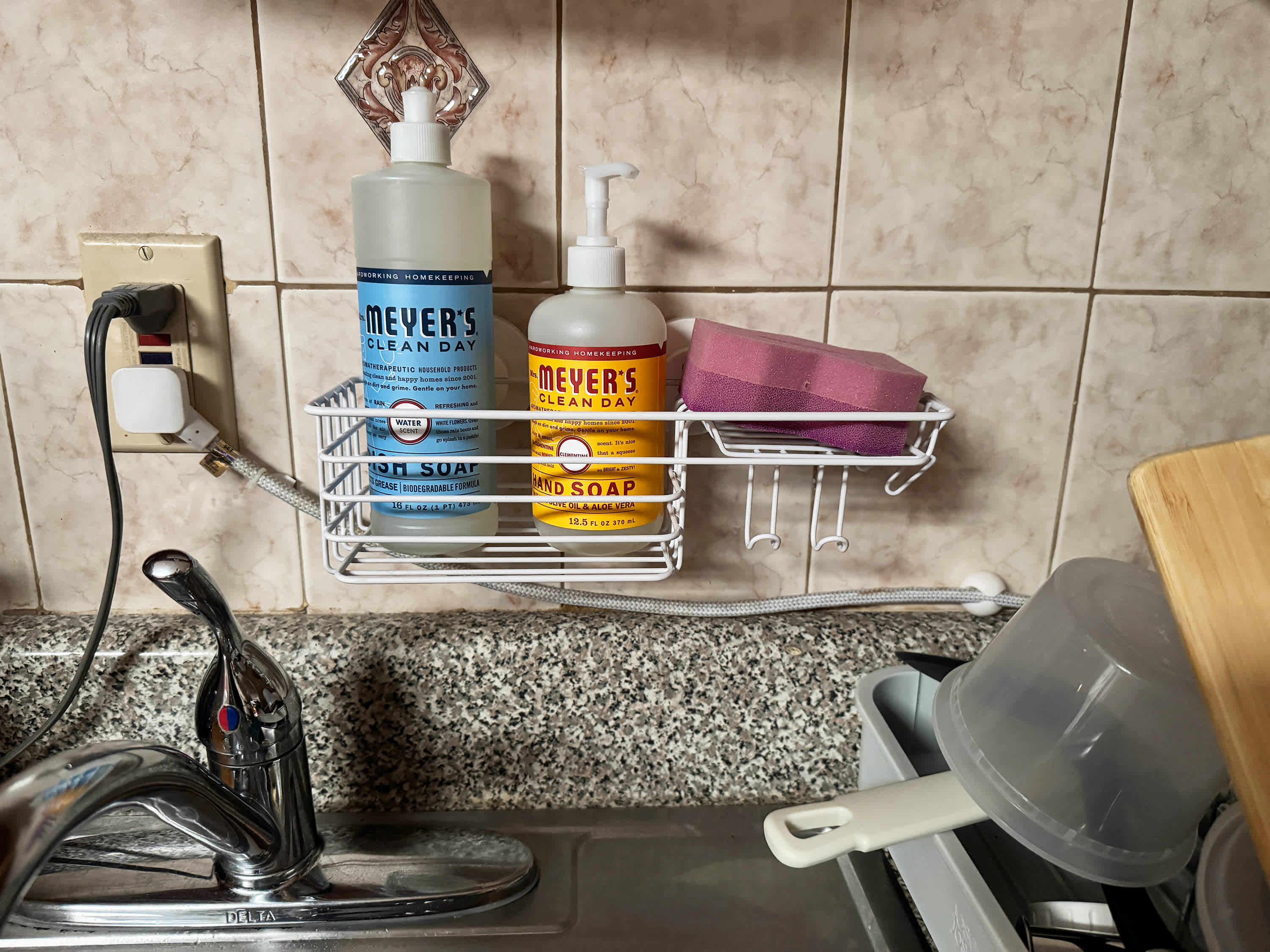 How a No-Drill Shower Caddy Ended Up in 