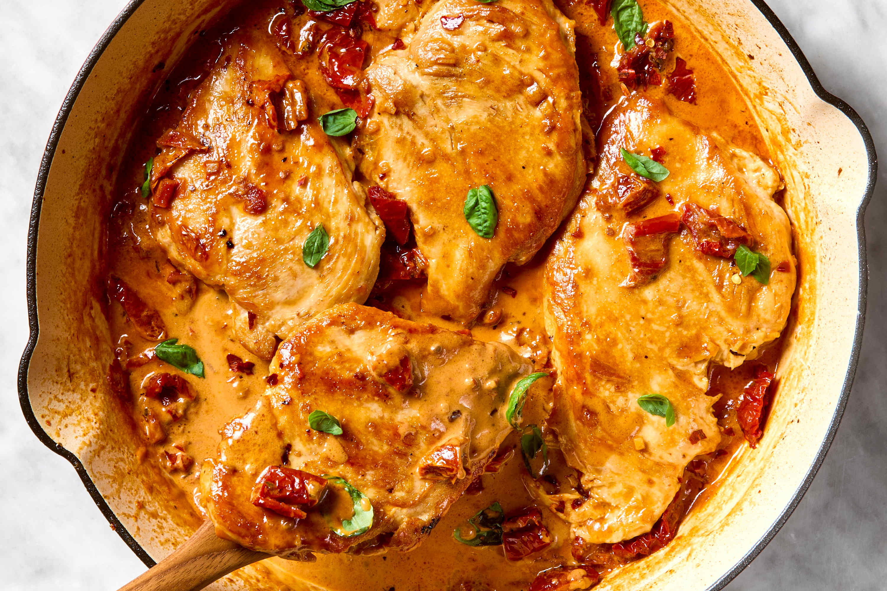 Easy One Pan Lemon Garlic Chicken and Veggies