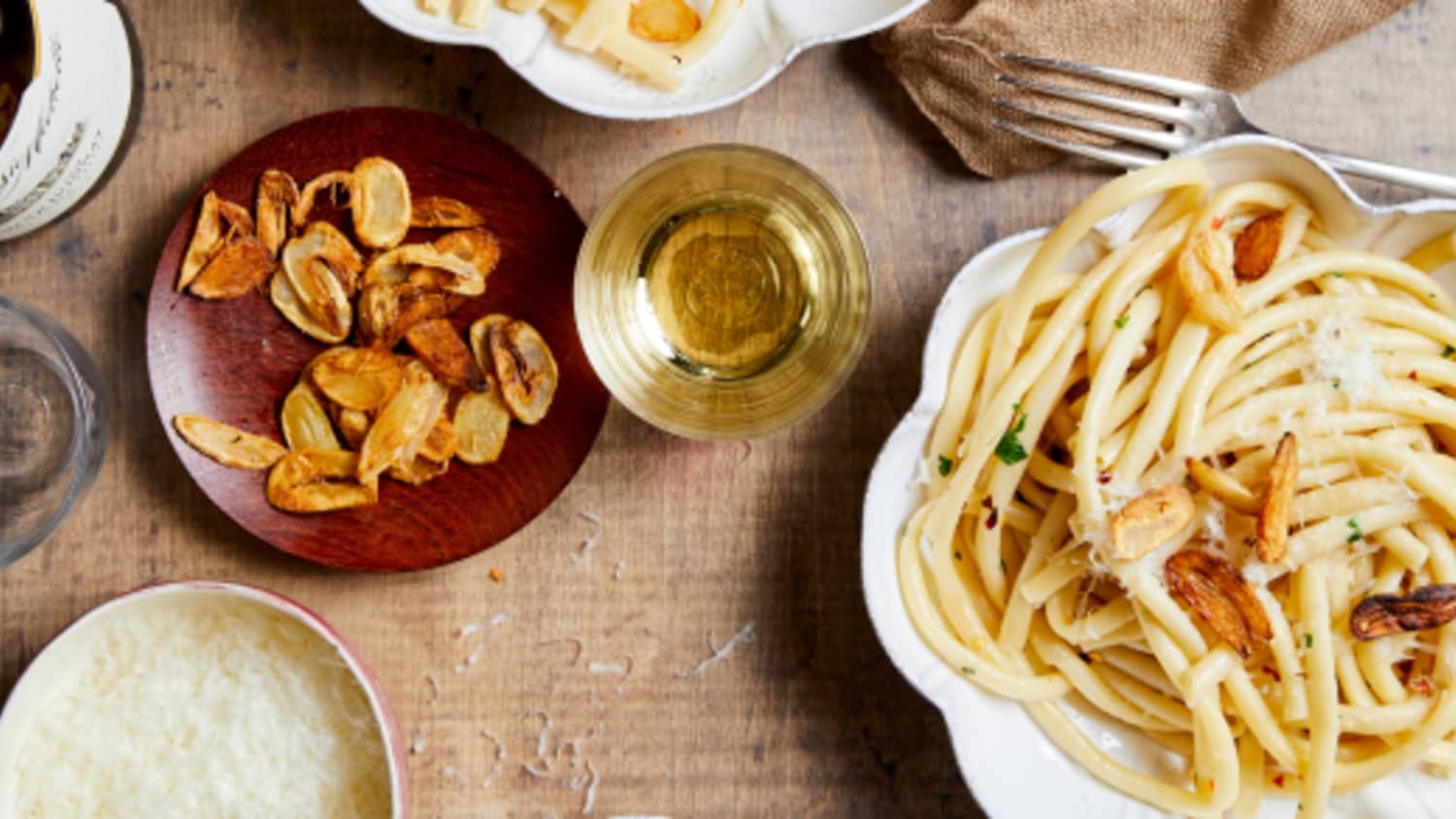 The Ultimate Garlic Pasta-image